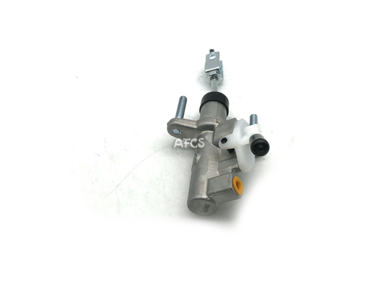OEM 31420-20070 31420-05021 CLUTCH MASTER CYLINDER FOR TOYOTA AVENSIS SALOON
